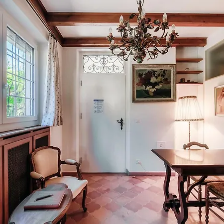 아파트 Al Capriccio By Quokka 360 - A Short Distance From The Center Of Ascona *